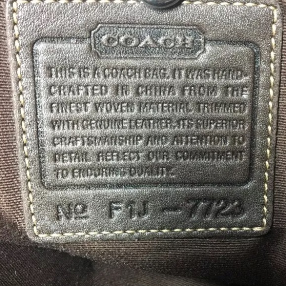 Rare Coach red wool w/ brown leather trim purse - Picture 5 of 8